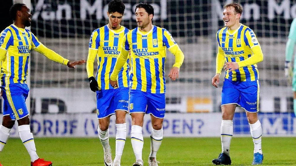 小飞鱼杯 小飞鱼杯