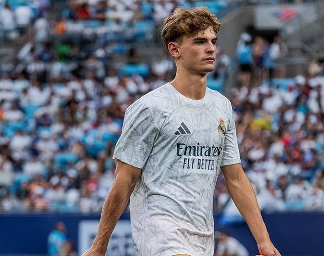 期发布男女 期发布男女